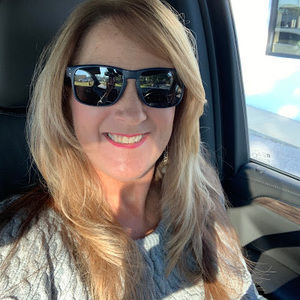 Meet your Posher, Cindy
